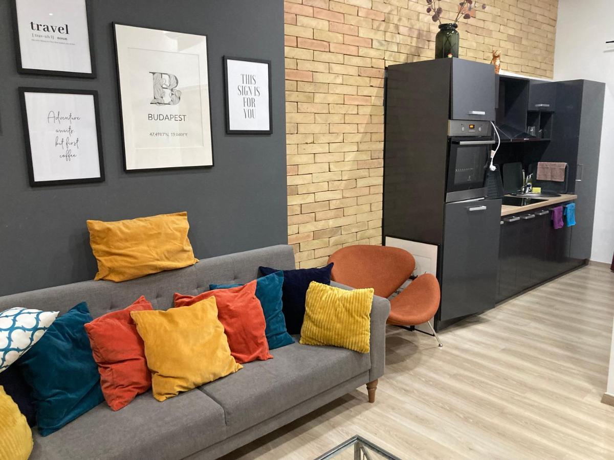Roland Apartment Downtown - Korut ブダペスト エクステリア 写真
